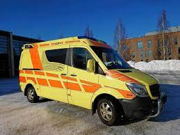 "Ambulanssista paennut potilas tekee uskomattoman suorituksen Oulussa"